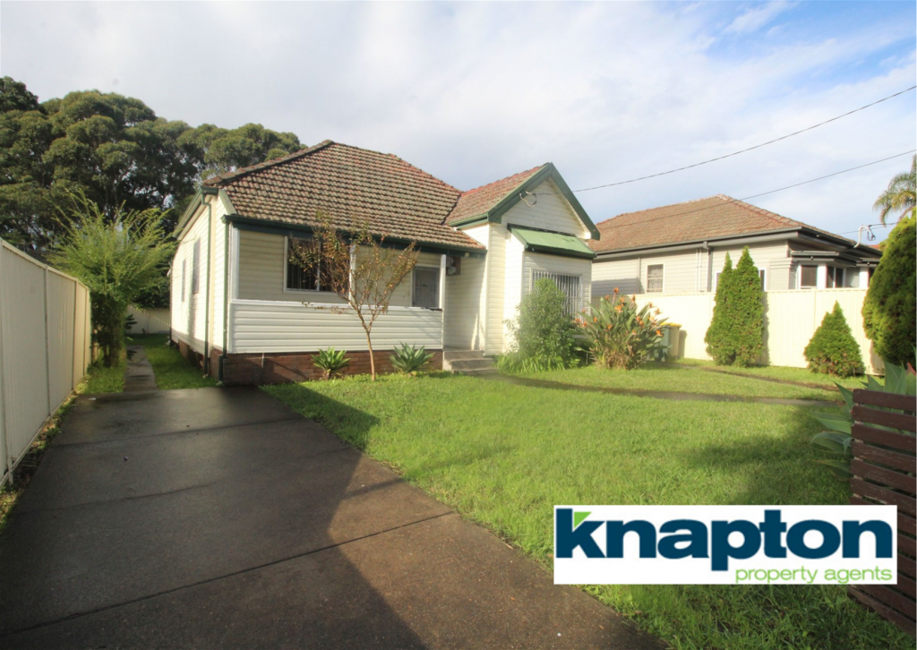 52 ROBINSON ST S, WILEY PARK, NSW 2195