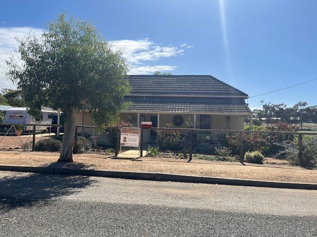 82 Harper St, Beverley, WA 6304