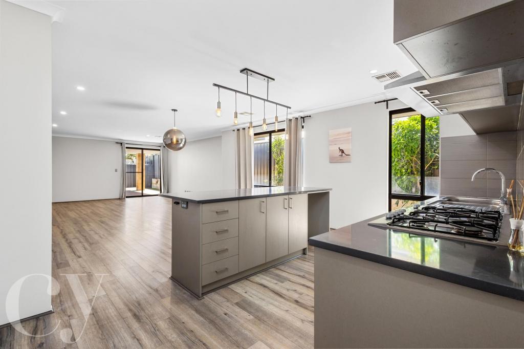 31 Azolla St, Banksia Grove, WA 6031