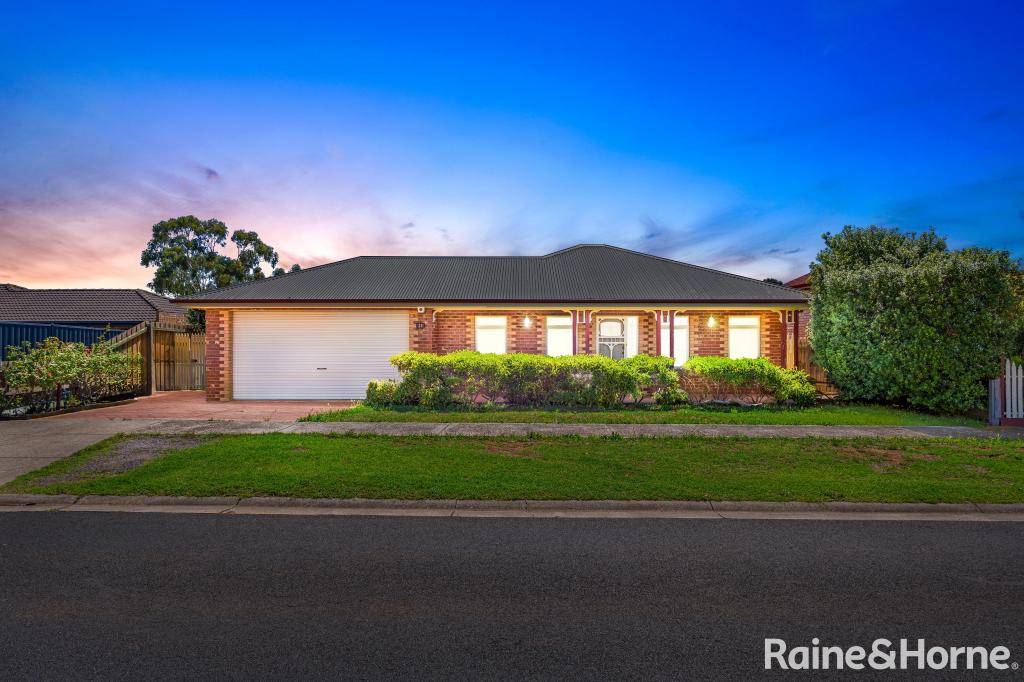 25 GALILEE BVD, HARKNESS, VIC 3337