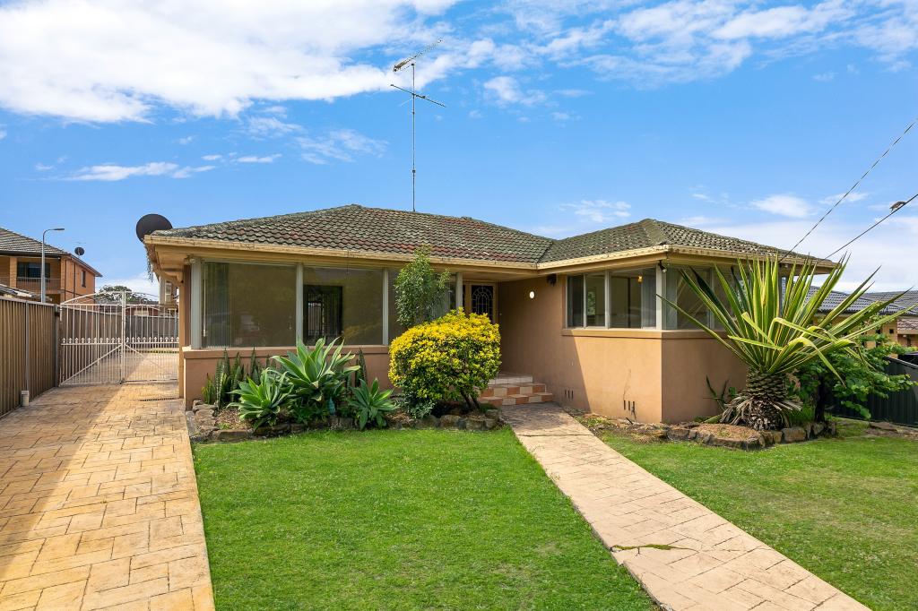 18 Roberta St, Greystanes, NSW 2145