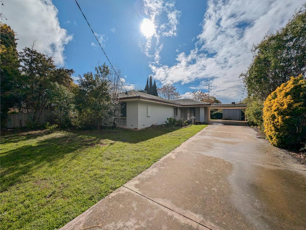 7 ANDREW ST, KERANG, VIC 3579