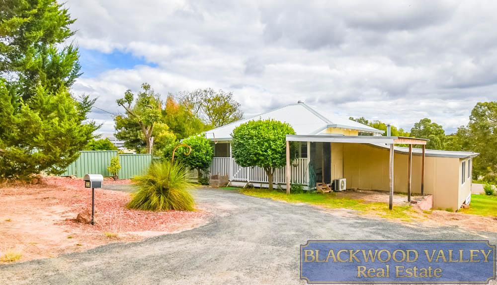 33 Padbury Rd, Bridgetown, WA 6255