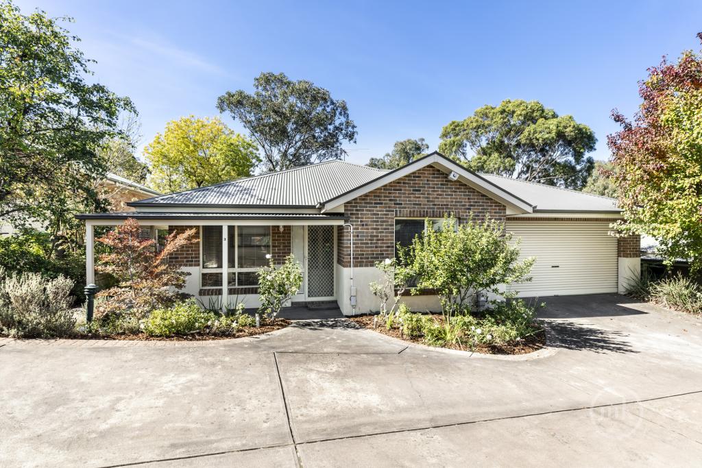 3/110 St Helena Rd, Briar Hill, VIC 3088