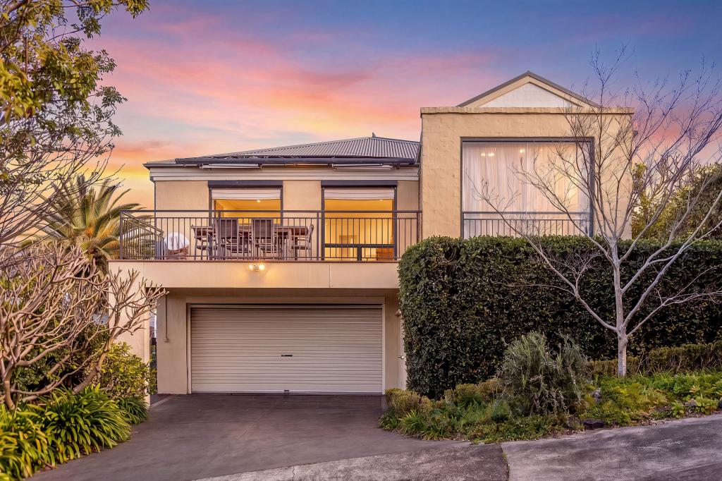 8 FITZROY ST, KIAMA, NSW 2533