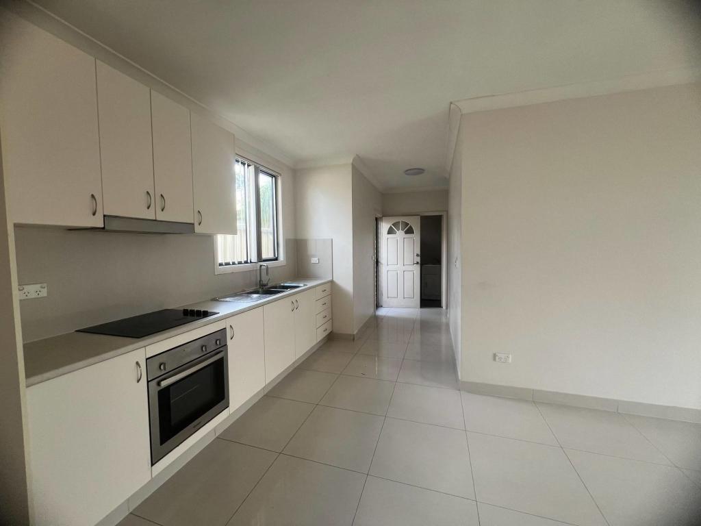 111A WARWICK RD, MERRYLANDS, NSW 2160