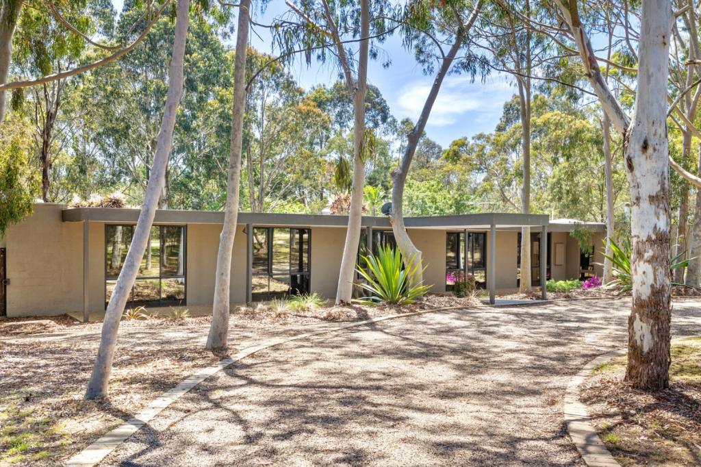 10 Burke Rd, Somers, VIC 3927
