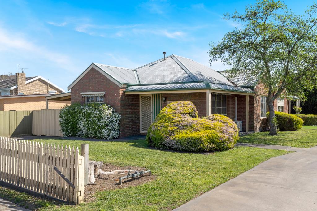 1/129 HIGH ST, WALLAN, VIC 3756