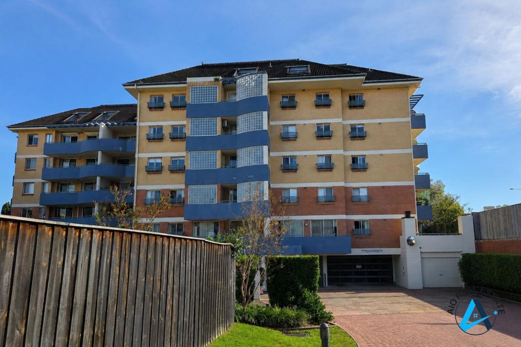 23/98 Chandos St, Ashfield, NSW 2131