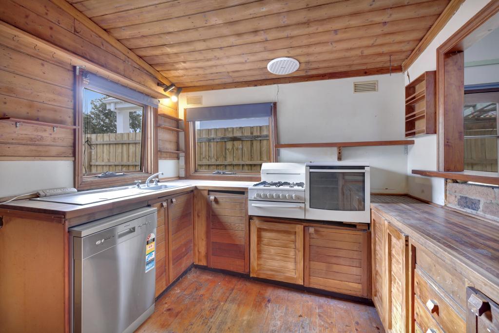 9 Queen St, Brunswick East, VIC 3057