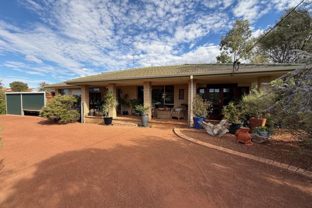 51 Ford St, York, WA 6302