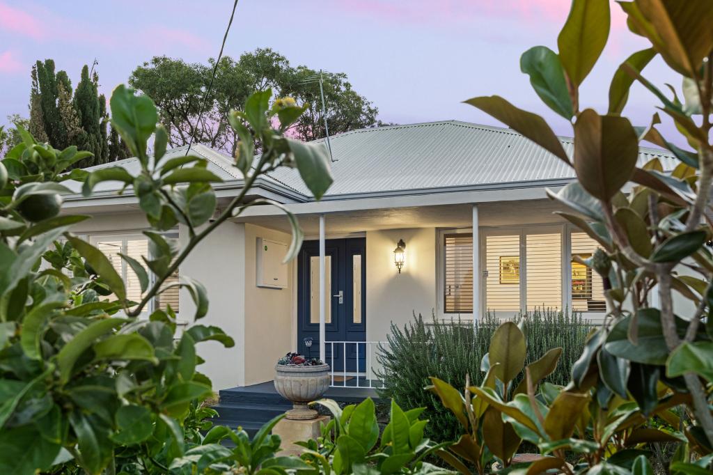 67a Hamilton Rd, Hamilton Hill, WA 6163