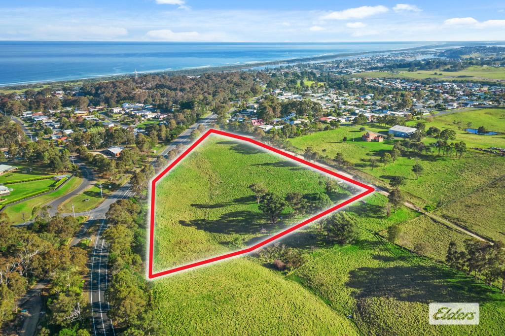 22 Weekes Rd, Lakes Entrance, VIC 3909