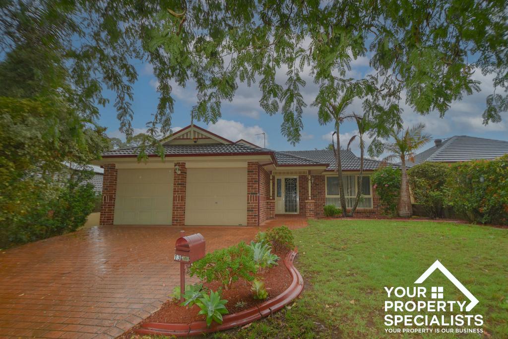 13 Solander Pl, Mount Annan, NSW 2567