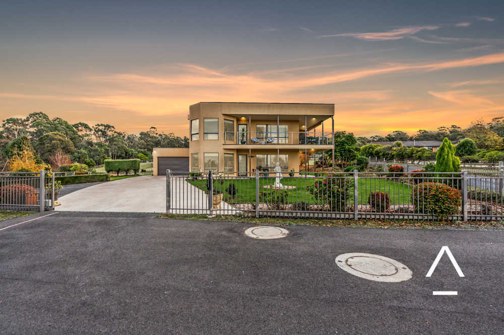 14 Augustus St, Beauty Point, TAS 7270