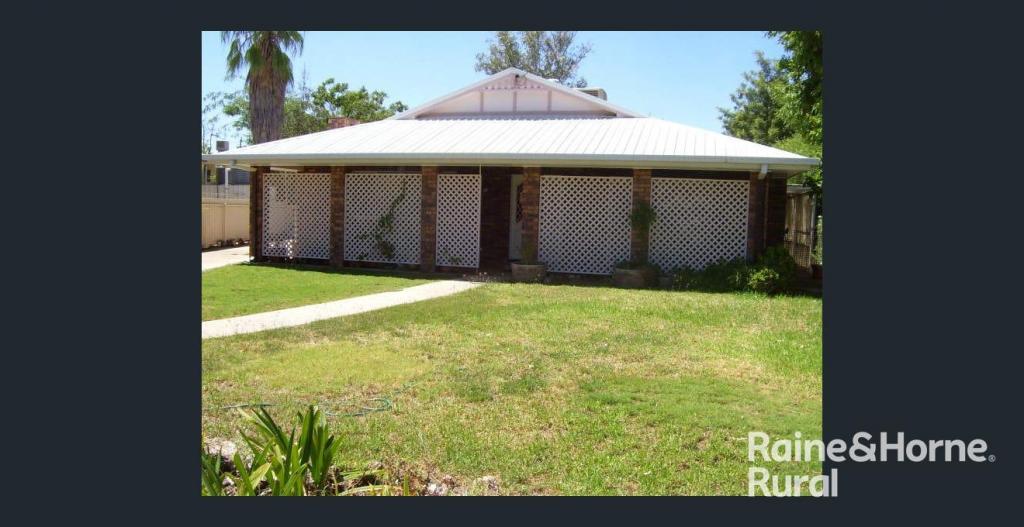 12 Roma Cres, Roma, QLD 4455