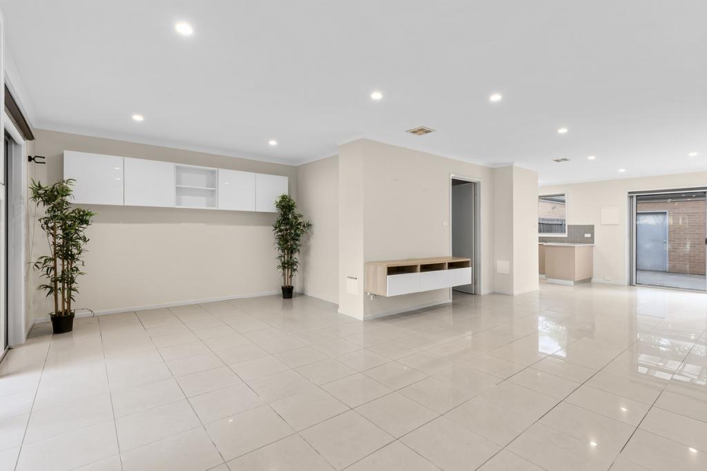 8/20 Helpmann St, Bonython, ACT 2905