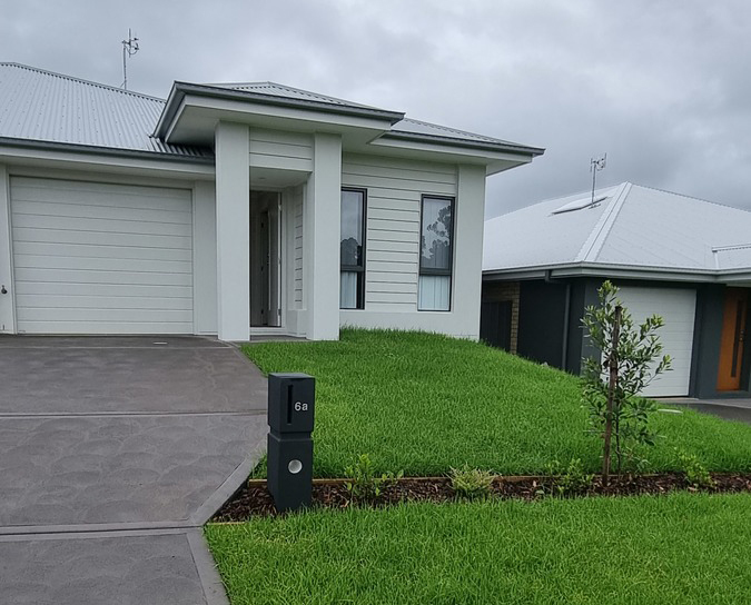 6A CRESTWOOD RD, THORNTON, NSW 2322