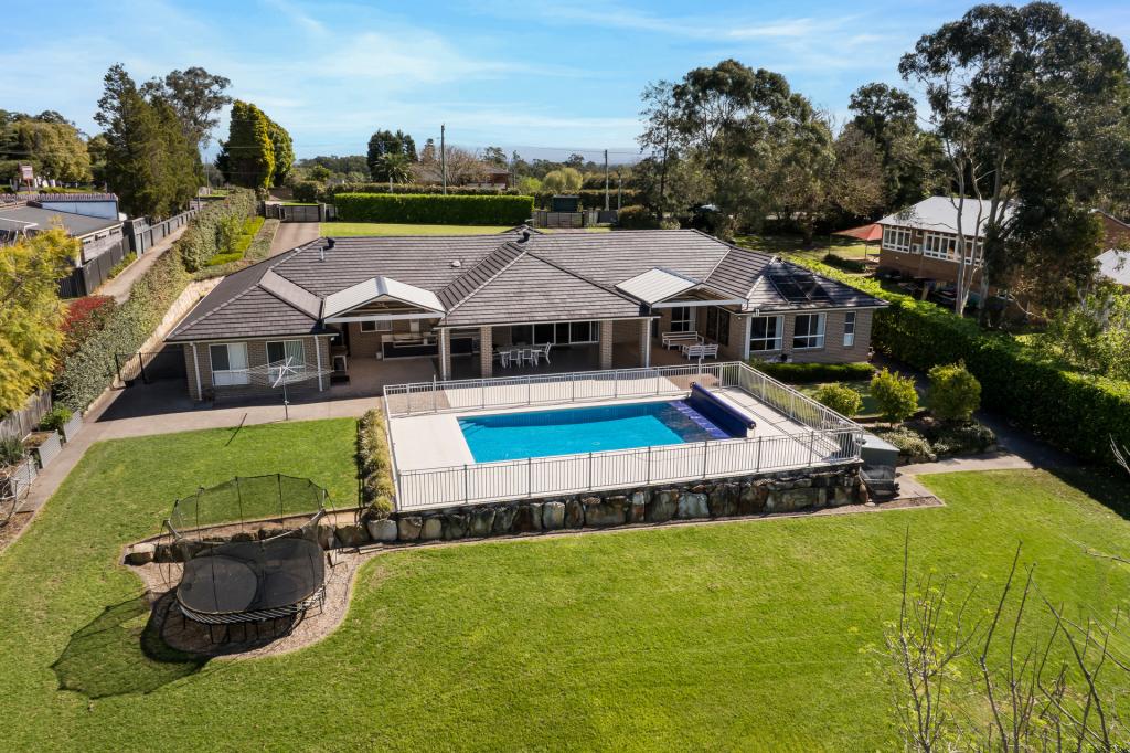 1245 OLD NORTHERN RD, MIDDLE DURAL, NSW 2158