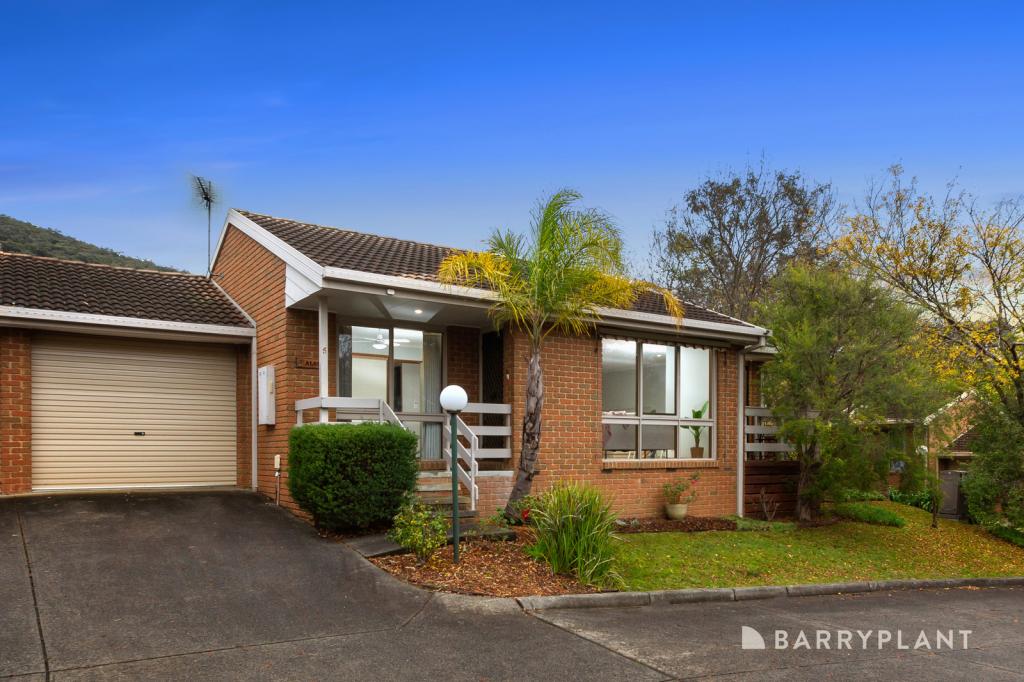 5/30a Forest Rd, Ferntree Gully, VIC 3156