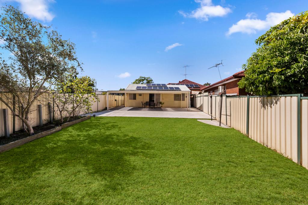 239 HENRY LAWSON DR, GEORGES HALL, NSW 2198