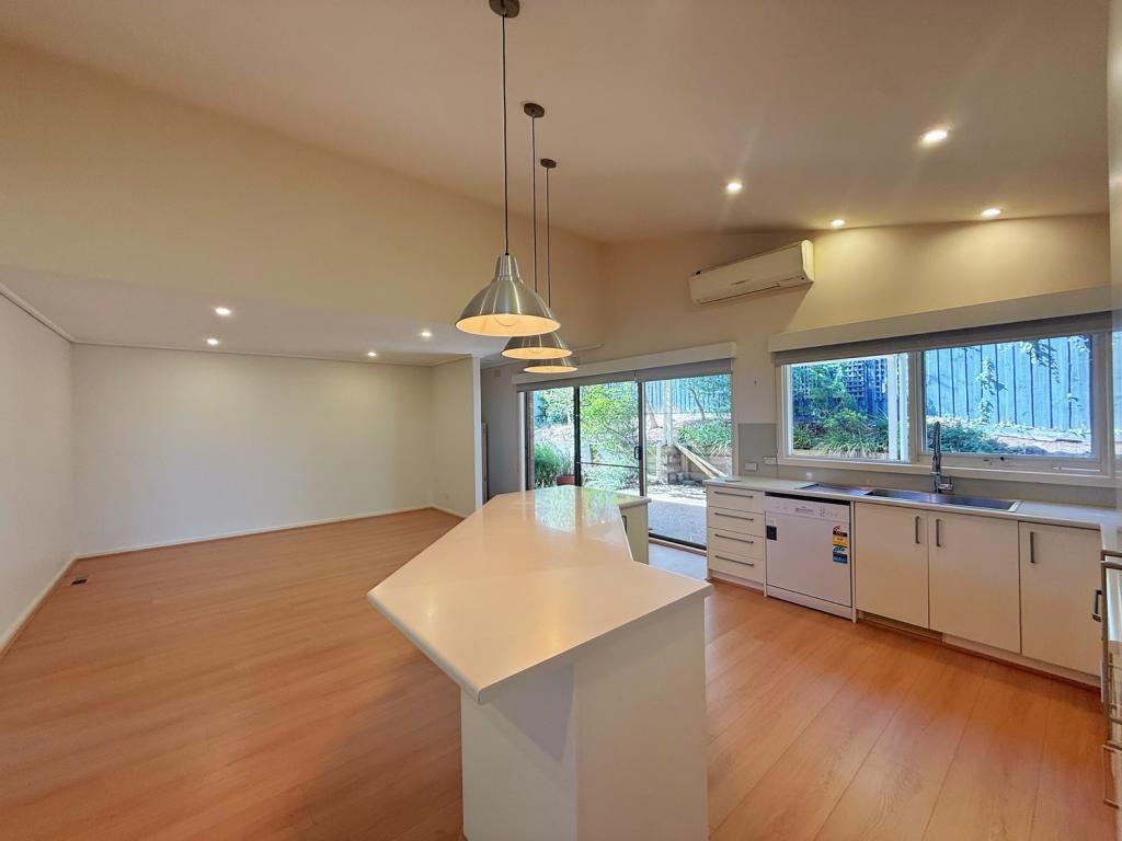 1 Madonna Ct, Vermont, VIC 3133