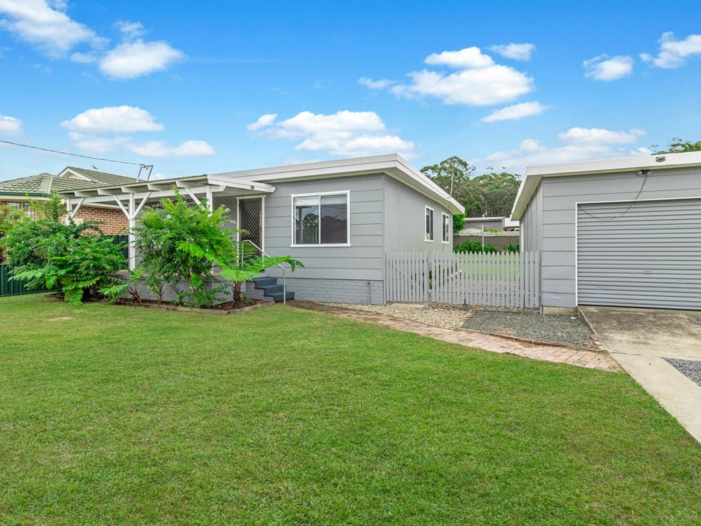 33 Lakehaven Dr, Sussex Inlet, NSW 2540