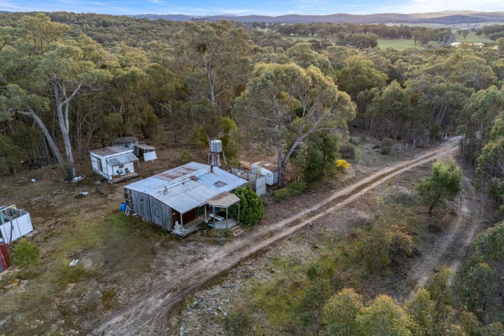 19 Sells Rd, Piggoreet, VIC 3351