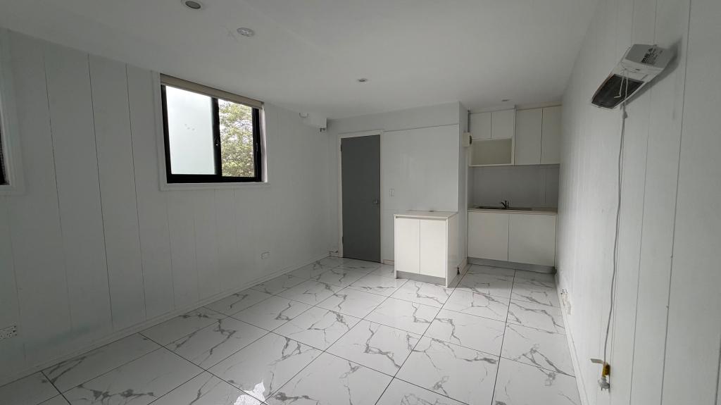 Room 8/9 Hamden Rd, Lakemba, NSW 2195