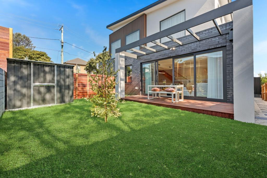 2a Inverness Ave, Burwood, VIC 3125