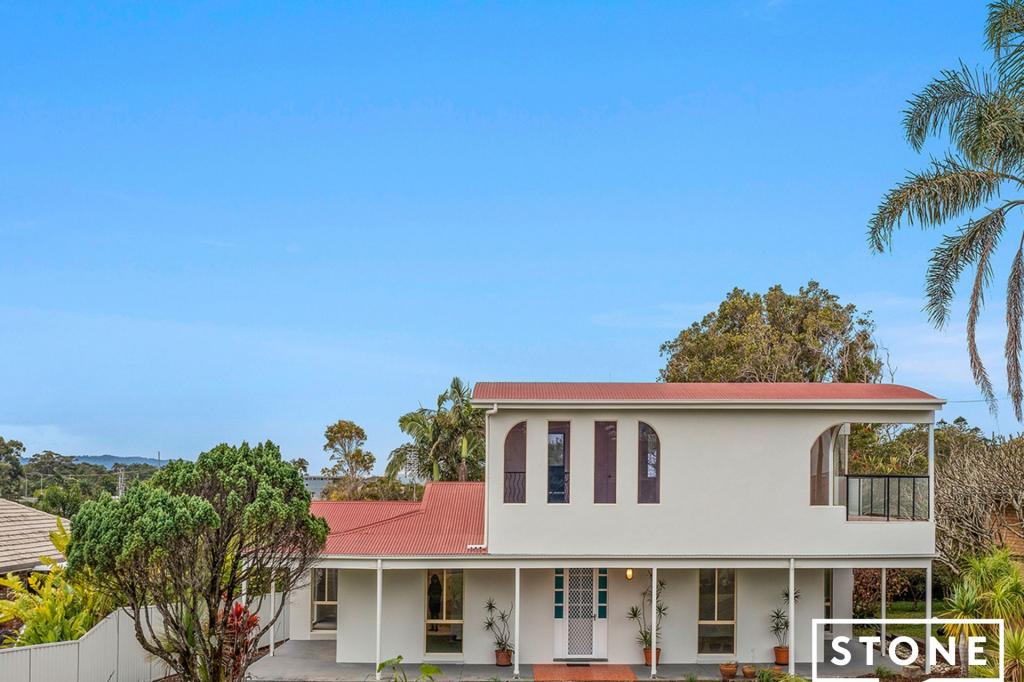 5 Elouera Dr, Sapphire Beach, NSW 2450