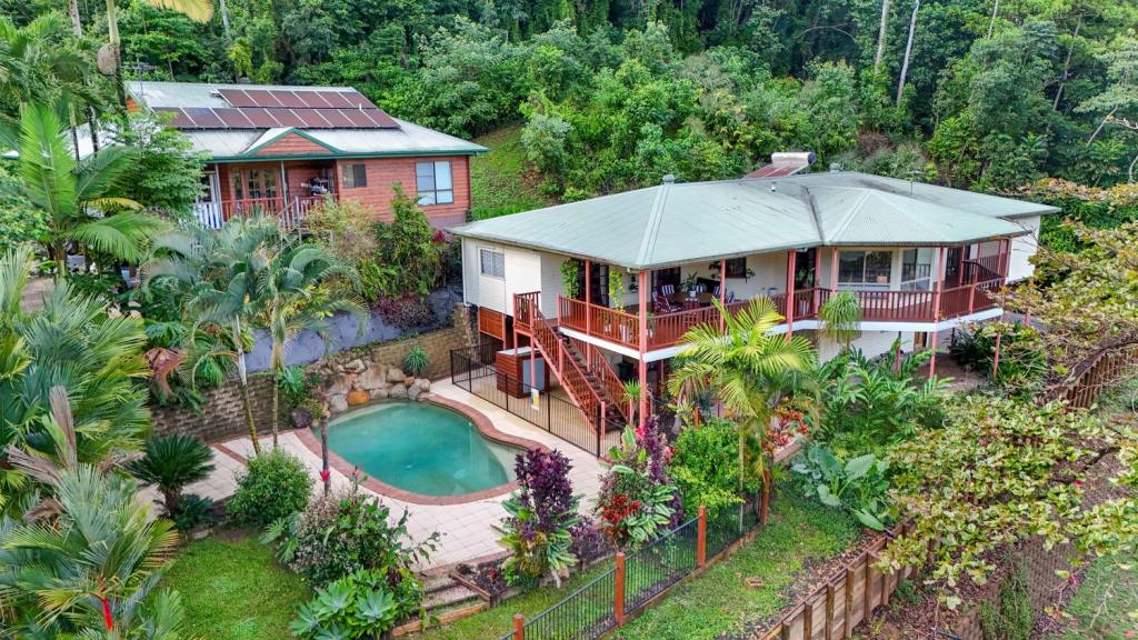 8-14 Goodsell Dr, Bentley Park, QLD 4869