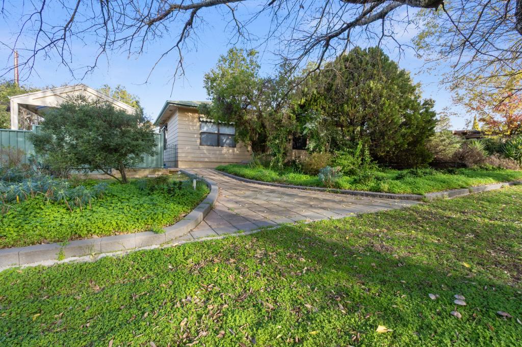 12 Daly St, Clare, SA 5453