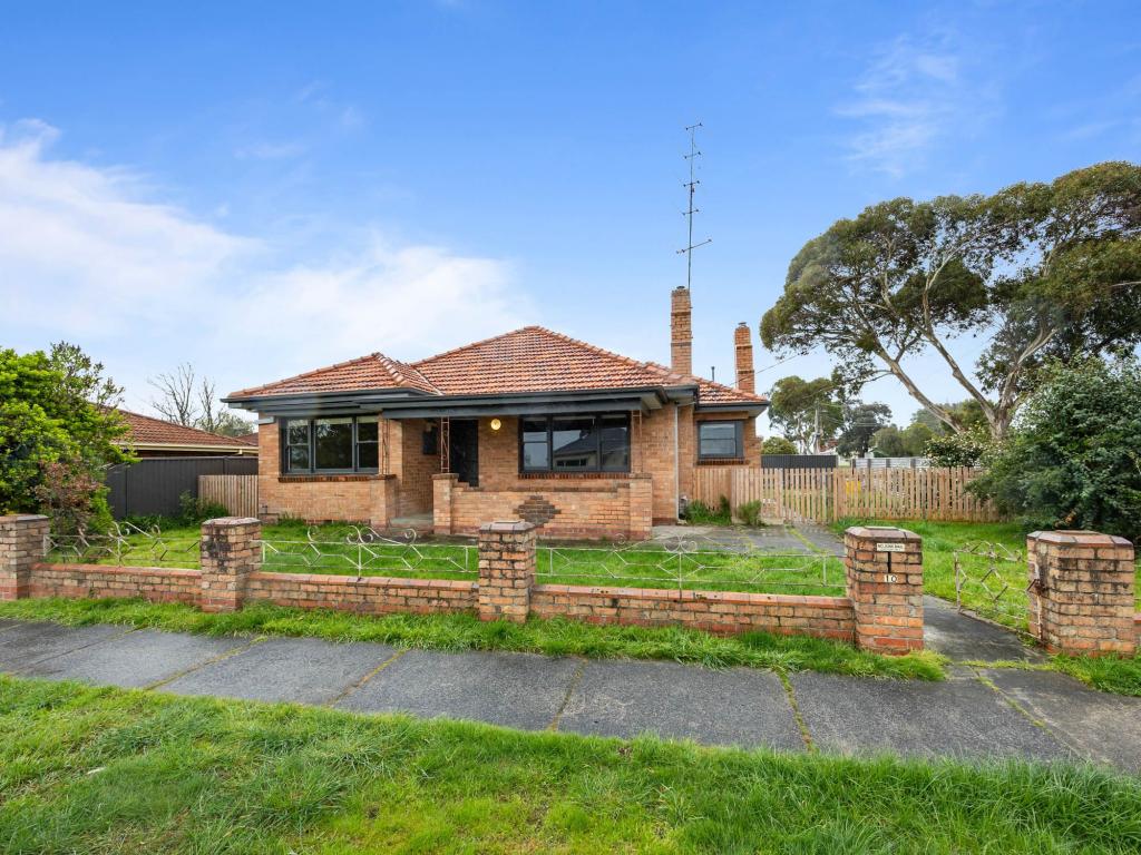 10 Victoria St, Sebastopol, VIC 3356