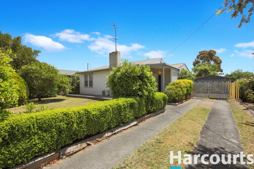 50 NEWARK AVE, NEWBOROUGH, VIC 3825