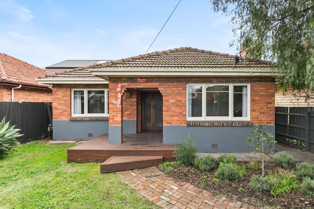 296 Williamstown Rd, Yarraville, VIC 3013