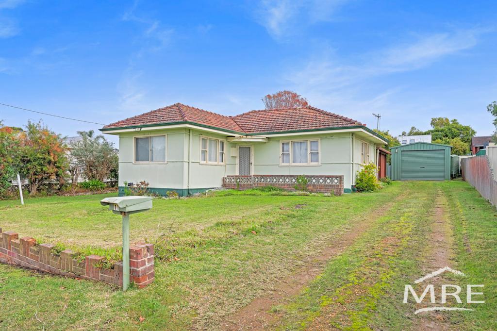 11 Leslie St, Yakamia, WA 6330