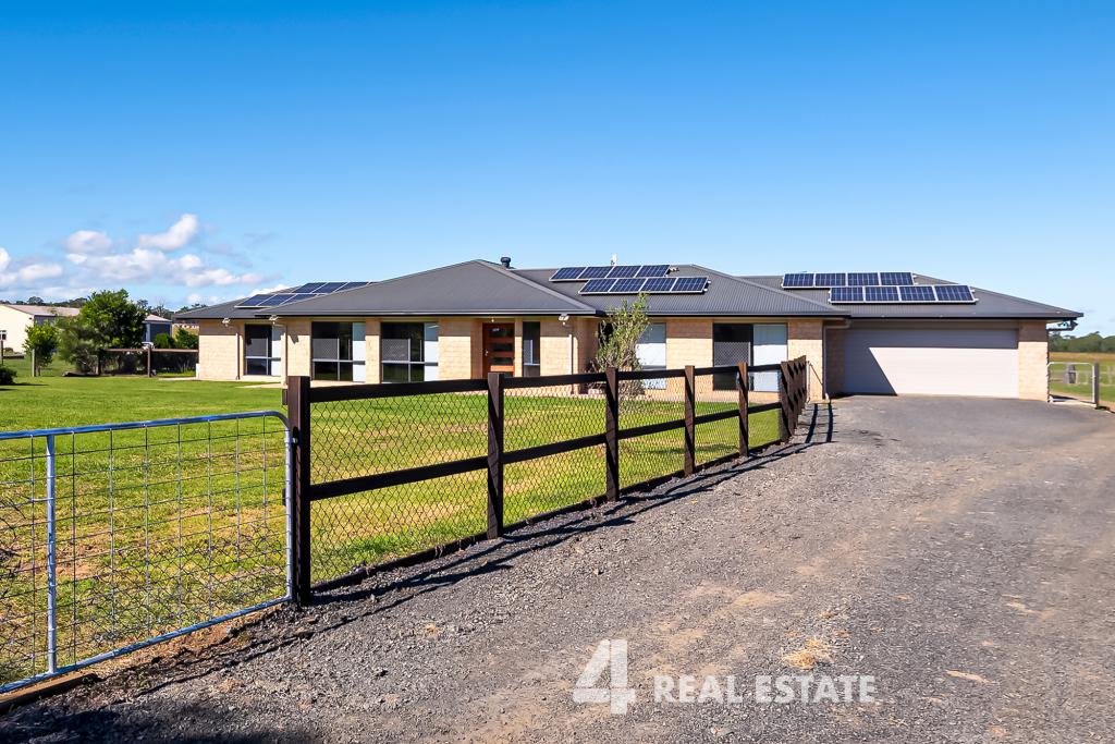 90-92 Brumby Dr, Woodhill, QLD 4285