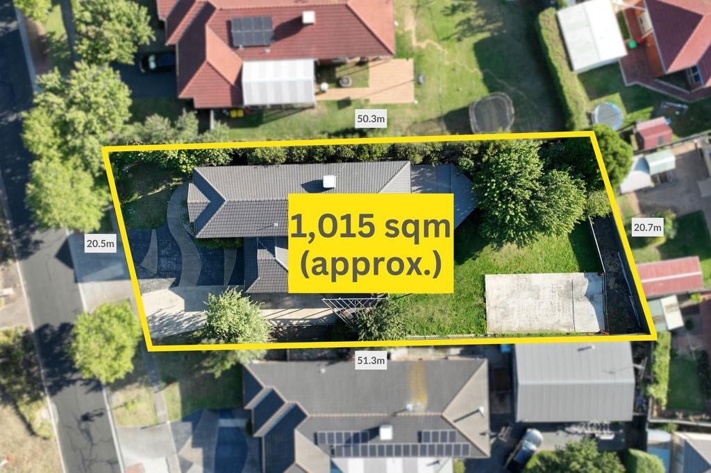 10 Eppalock Dr, Manor Lakes, VIC 3024