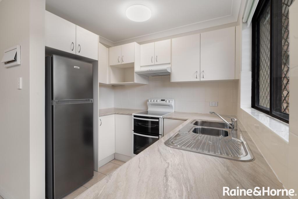 2/51-53 Carlisle St, Ingleburn, NSW 2565