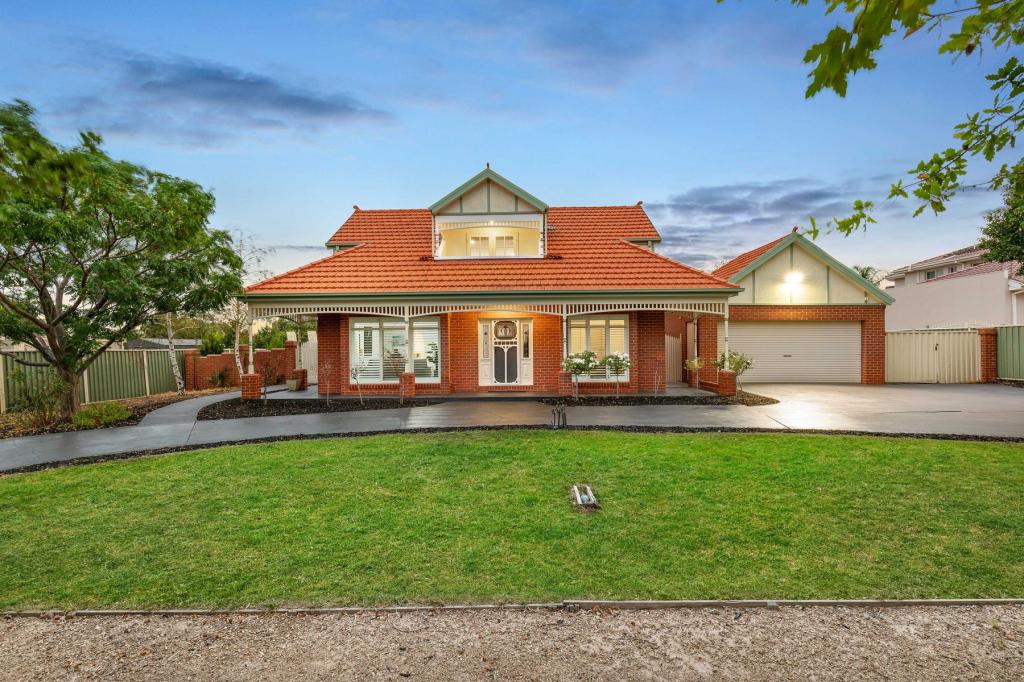 24 THE GROVE, HILLSIDE, VIC 3037