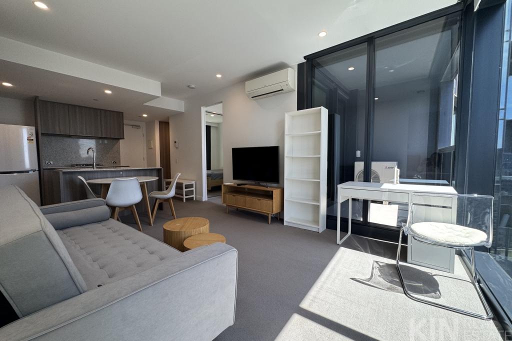 1302/160 VICTORIA ST, CARLTON, VIC 3053