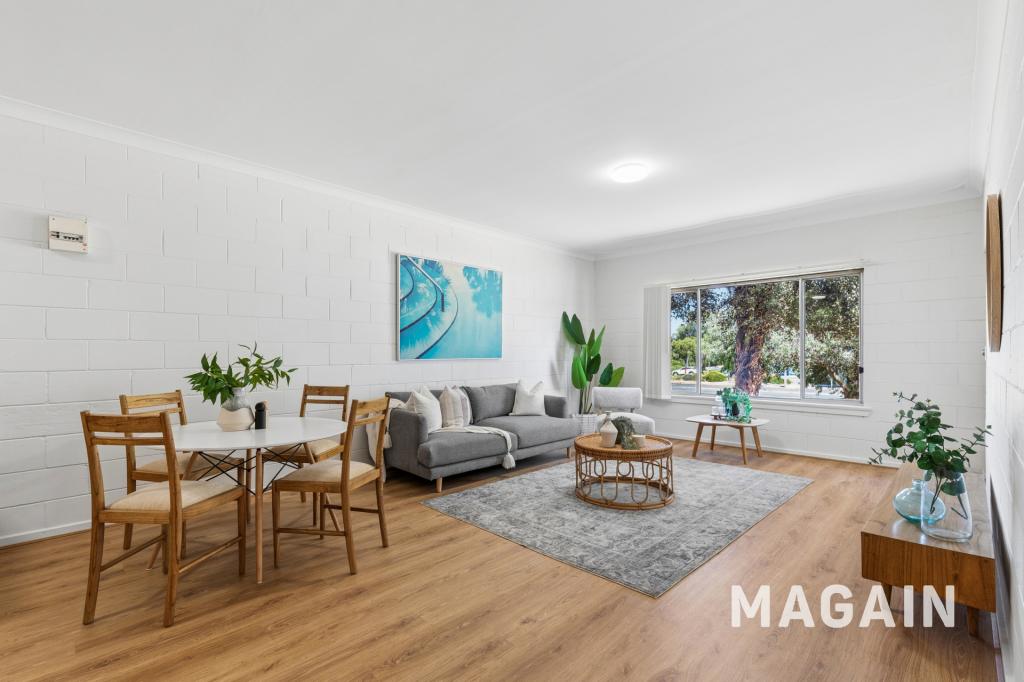 2/2 Sedunary Rd, Morphett Vale, SA 5162