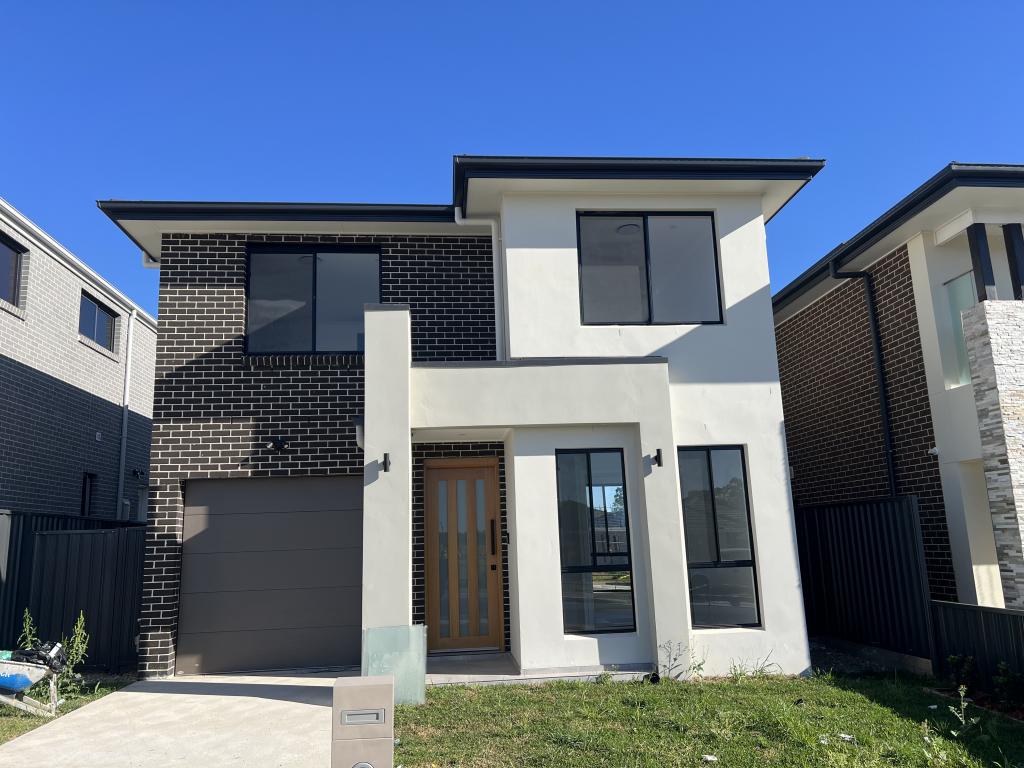 194 Crown St, Grantham Farm, NSW 2765
