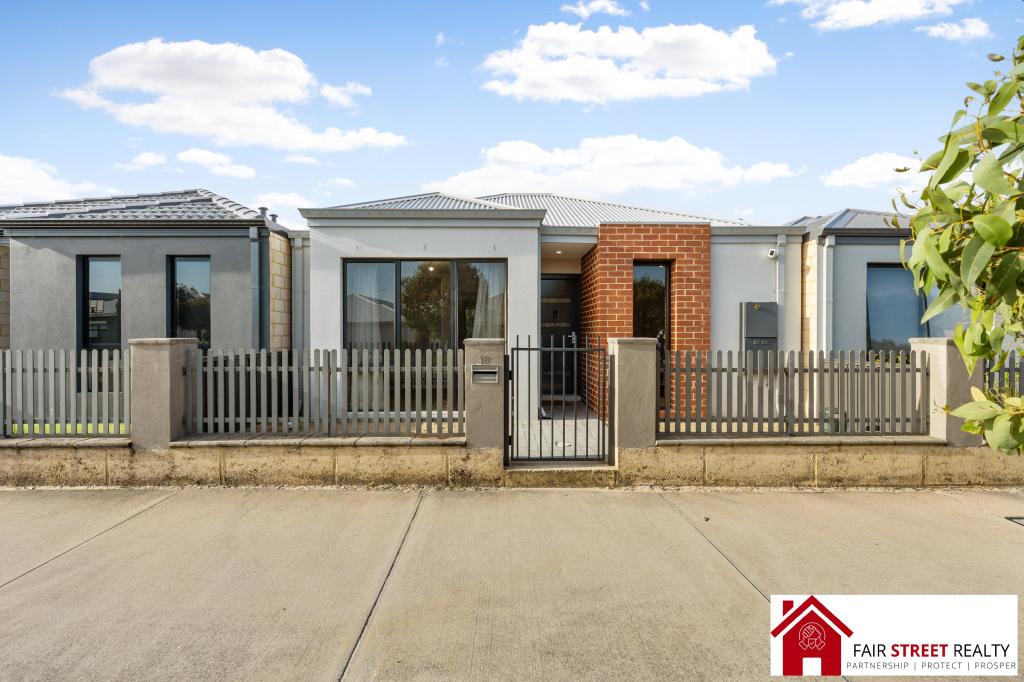 18 Breccia Pde, Wellard, WA 6170