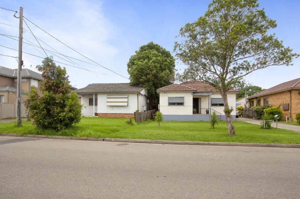 21 & 23 Ellis St, Condell Park, NSW 2200