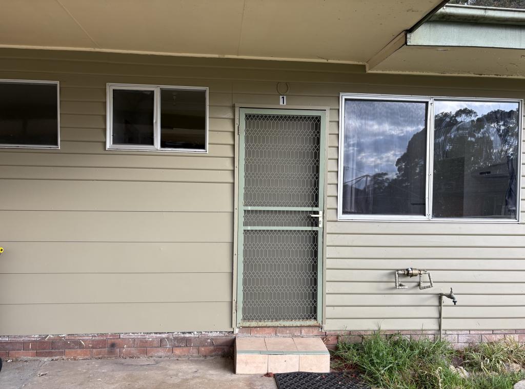 1/11 MACLEAN ST, NOWRA, NSW 2541