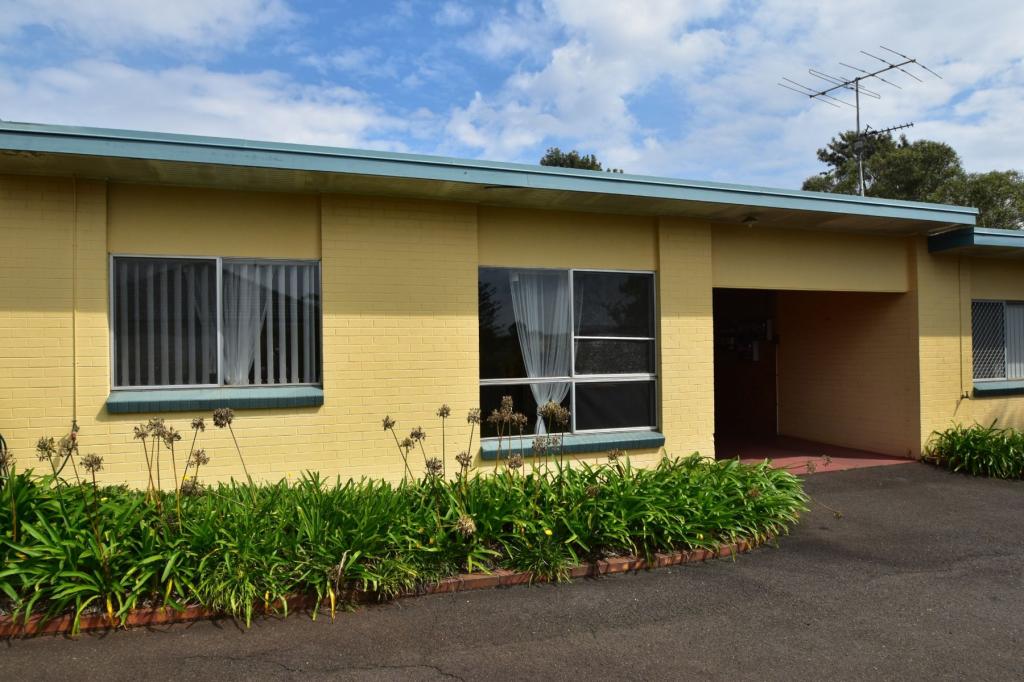 19 Ascot St, Newtown, QLD 4350