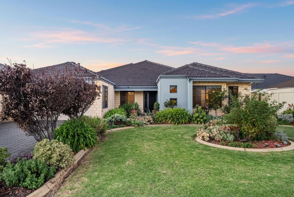 12 Silica Rd, Wattle Grove, WA 6107