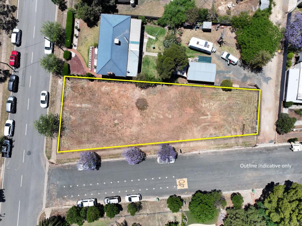 11 England St, West Wyalong, NSW 2671